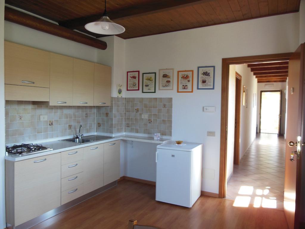 Agriturismo Affittacamere Barbarossa Dogliani Cameră foto