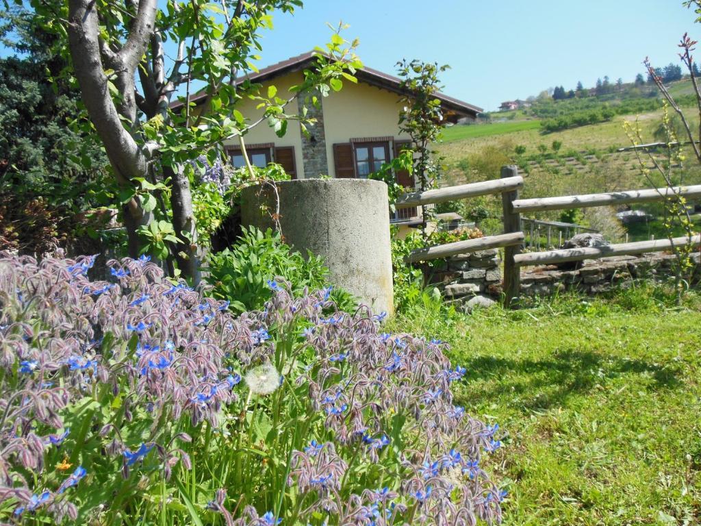 Agriturismo Affittacamere Barbarossa Dogliani Exterior foto